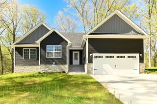 210 Patrick Dr, Dover, TN 37058