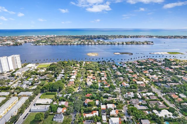 308 BARCELONA Road, West Palm Beach, FL 33401
