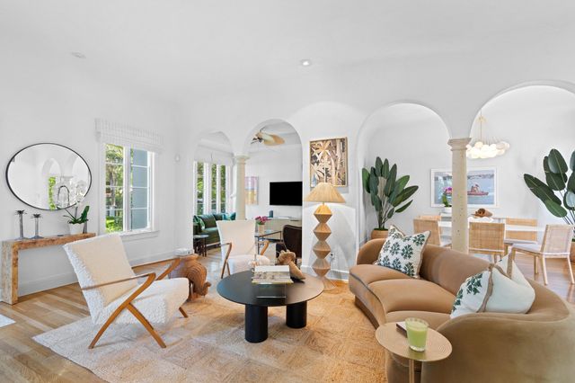 308 BARCELONA Road, West Palm Beach, FL 33401