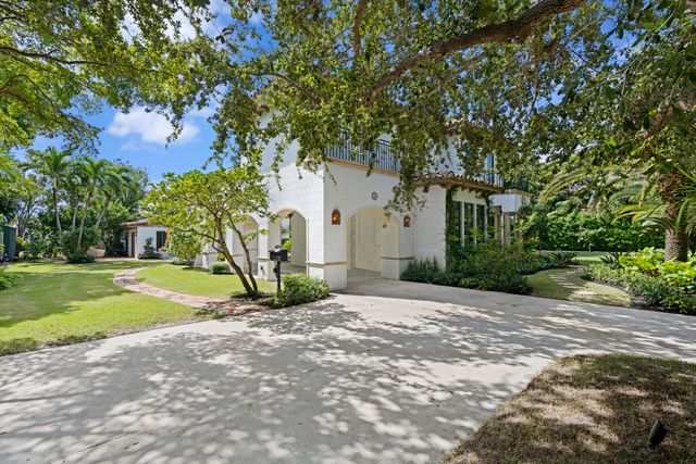 308 BARCELONA Road, West Palm Beach, FL 33401