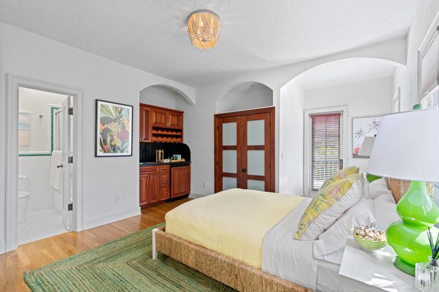 308 BARCELONA Road, West Palm Beach, FL 33401