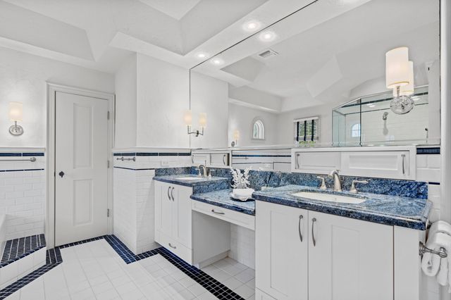 308 BARCELONA Road, West Palm Beach, FL 33401
