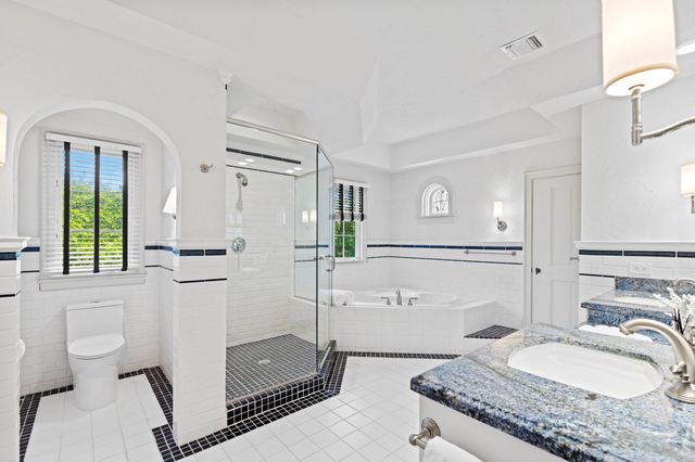 308 BARCELONA Road, West Palm Beach, FL 33401
