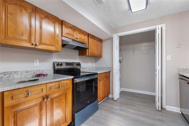 2803 Old South Drive, Jonesboro, GA 30236