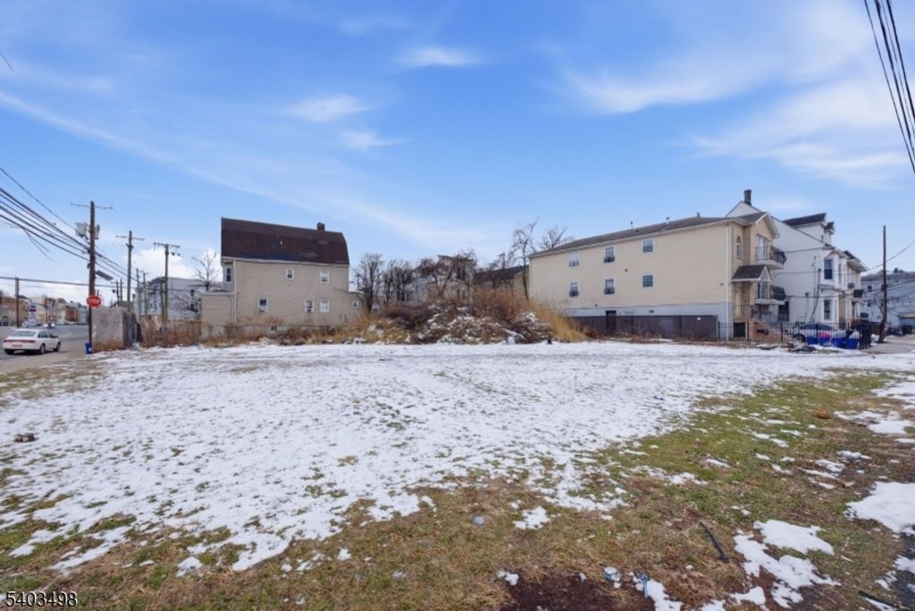 516 Hawthorne Ave, Newark City, NJ 07112 — photo 2