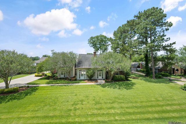8226 Oakbrook Dr, Baton Rouge, LA 70810
