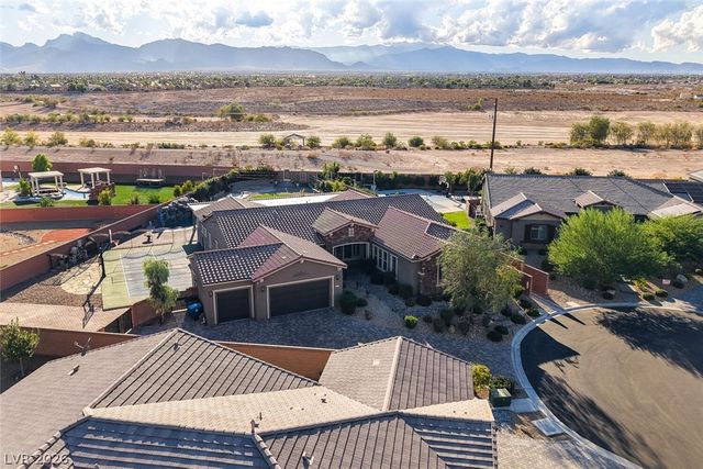 7771 Mojave Yucca Court, Las Vegas, NV 89131