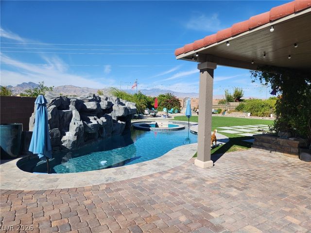 7771 Mojave Yucca Court, Las Vegas, NV 89131