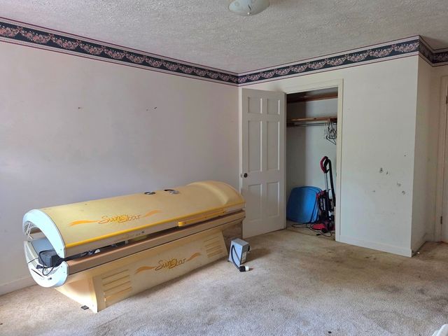 2210 Woodburn Hay Rd, Hopkinsville, KY 42240