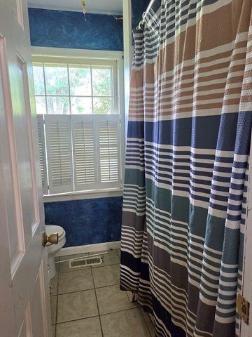 2210 Woodburn Hay Rd, Hopkinsville, KY 42240