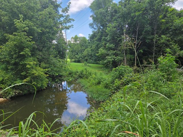 2210 Woodburn Hay Rd, Hopkinsville, KY 42240