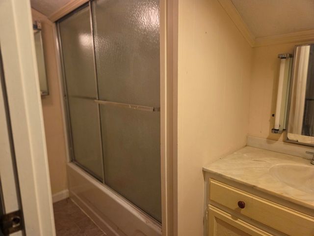 2210 Woodburn Hay Rd, Hopkinsville, KY 42240