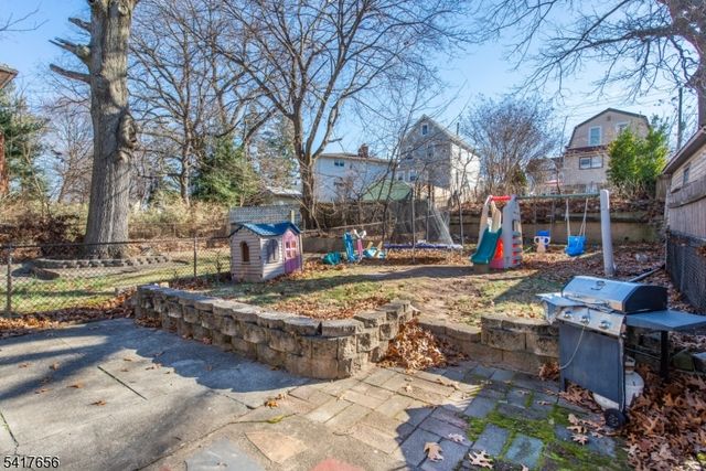 3 Sisco Pl, Clifton City, NJ 07011