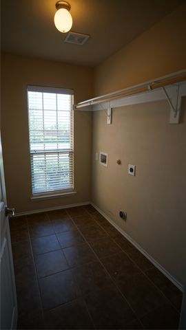 1817 Berrywood Drive, Royse City, TX 75189