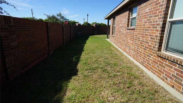 1817 Berrywood Drive, Royse City, TX 75189