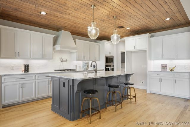 3904 S Dogwood Boulevard, Broken Arrow, OK 74012