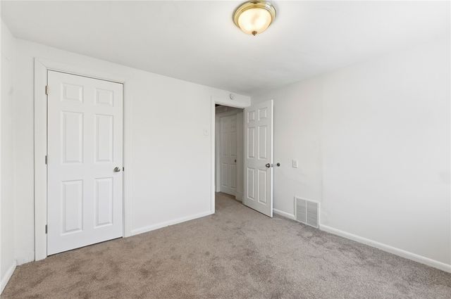 1620 Ridge Ave, Arnold, PA 15068