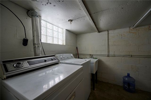 1620 Ridge Ave, Arnold, PA 15068