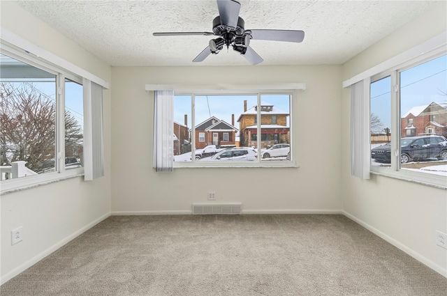 1620 Ridge Ave, Arnold, PA 15068