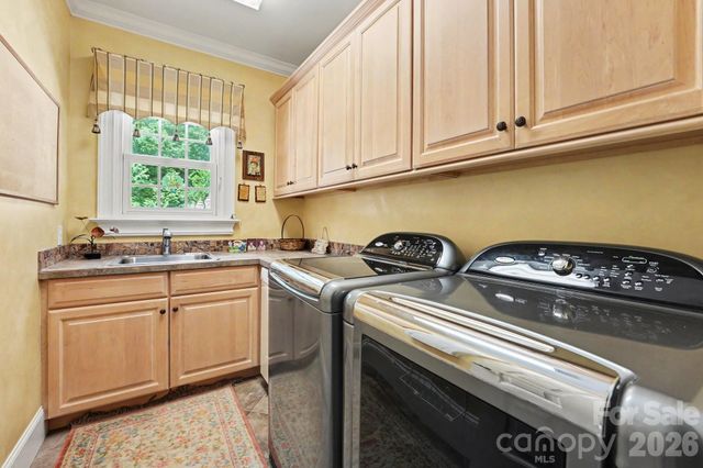 414 Saint Andrews Road, Statesville, NC 28625