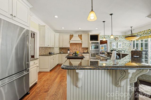 414 Saint Andrews Road, Statesville, NC 28625