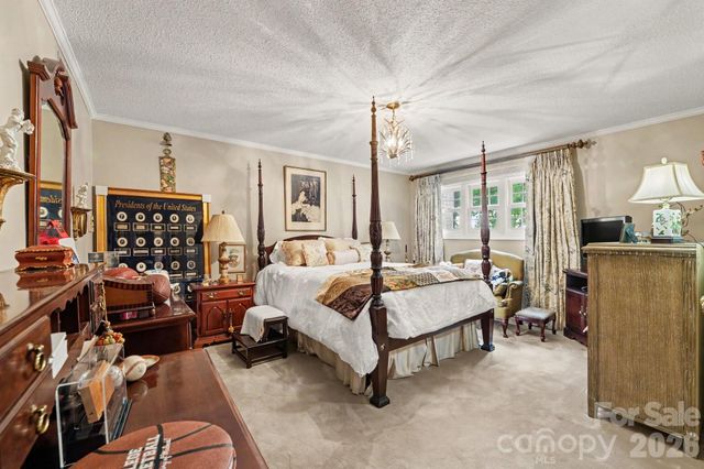 414 Saint Andrews Road, Statesville, NC 28625