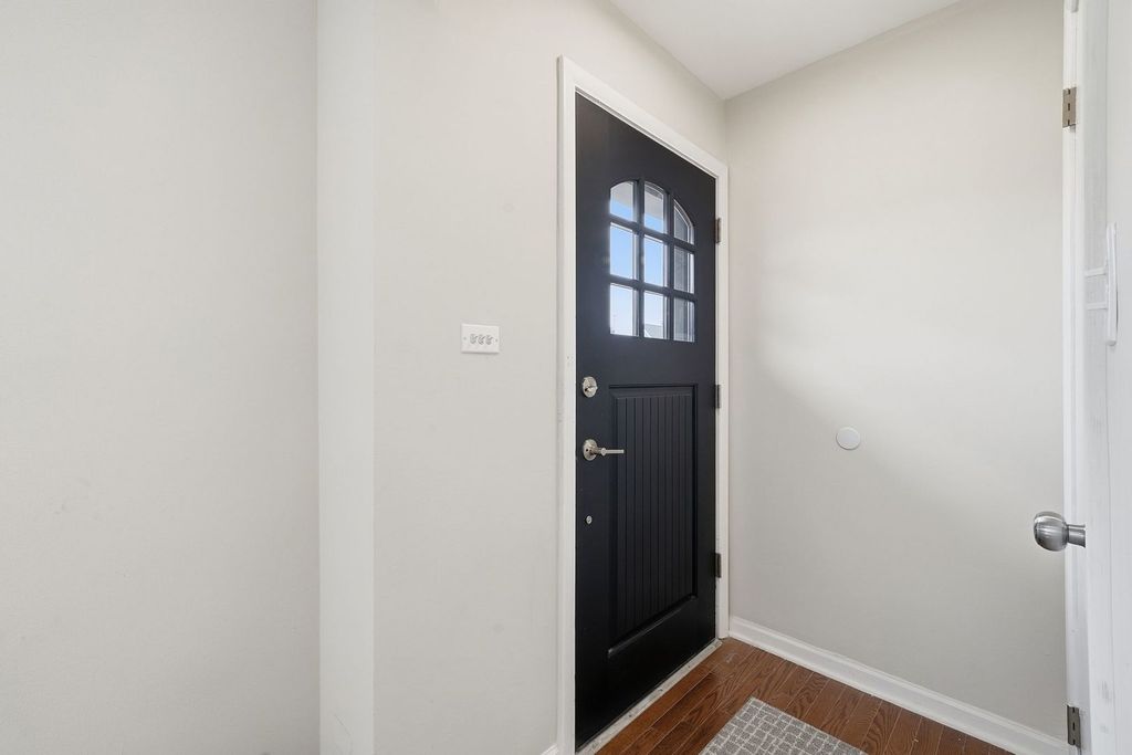 7259 S Fairfield Avenue, Chicago, IL 60629 — photo 4