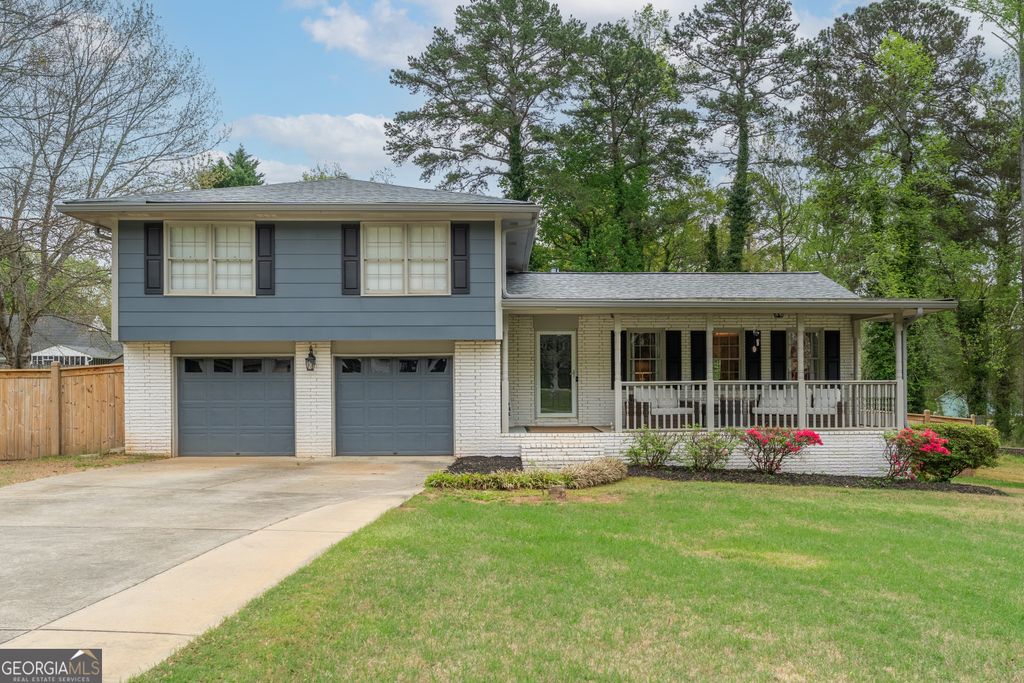 1337 Frontier Trail, Sugar Hill, GA 30518