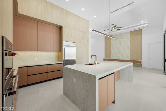 3606 SW 3rd ST, Cape Coral, FL 33991