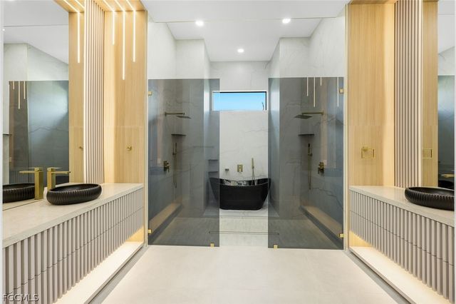 3606 SW 3rd ST, Cape Coral, FL 33991