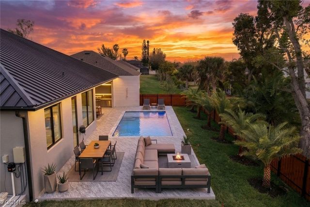 3606 SW 3rd ST, Cape Coral, FL 33991