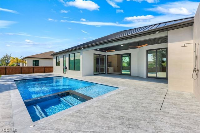 3606 SW 3rd ST, Cape Coral, FL 33991