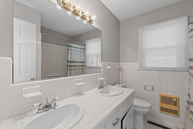 203 S Pender Street, Fremont, NC 27830