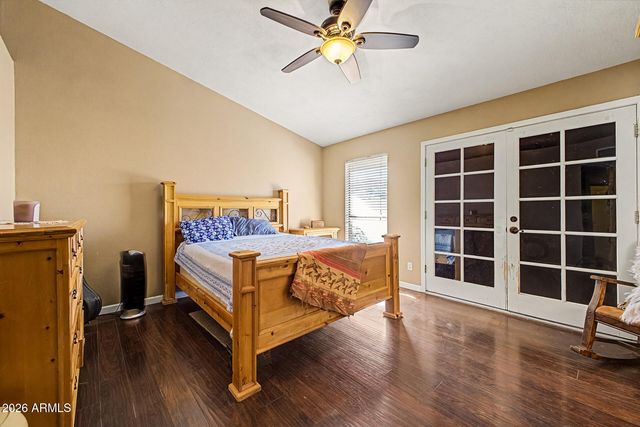 562 E HACKAMORE Street, Mesa, AZ 85203