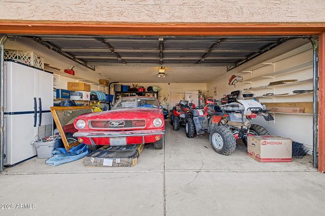 562 E HACKAMORE Street, Mesa, AZ 85203