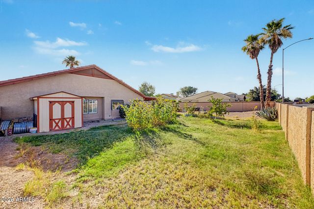 562 E HACKAMORE Street, Mesa, AZ 85203