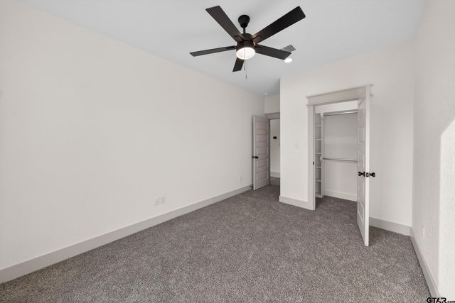 1070 Stagecoach Bend, Bullard, TX 75757