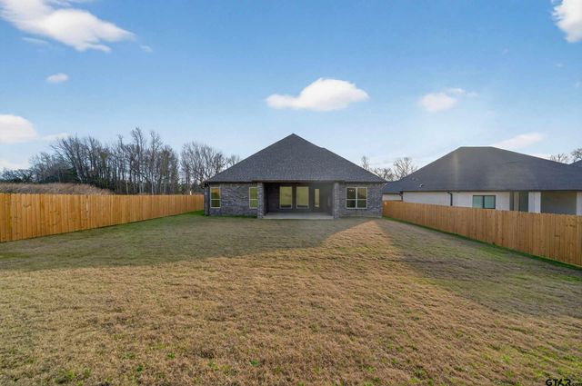 1070 Stagecoach Bend, Bullard, TX 75757