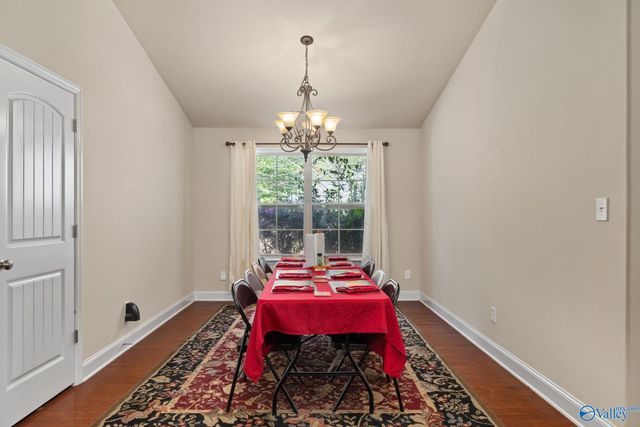 6801 Breyerton Way SE, Owens Cross Roads, AL 35763