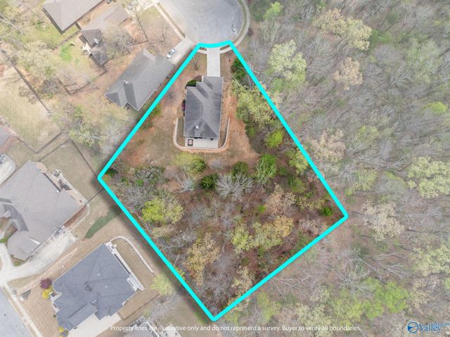 6801 Breyerton Way SE, Owens Cross Roads, AL 35763