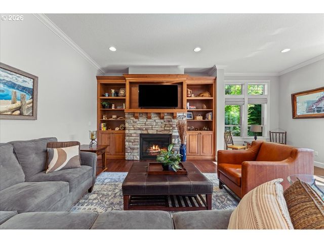 14755 Se TARYN Ct, Happy Valley, OR 97086