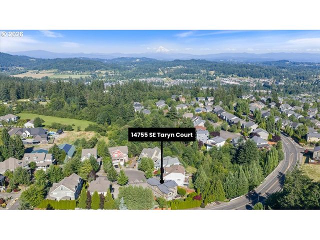 14755 Se TARYN Ct, Happy Valley, OR 97086