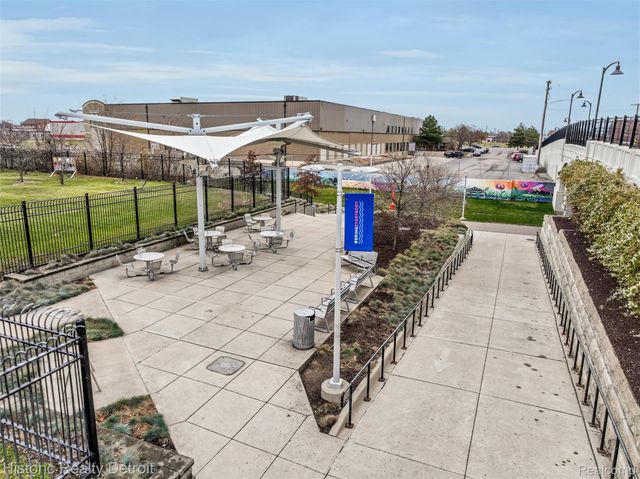 8900 E Jefferson Avenue 625, Detroit, MI 48214