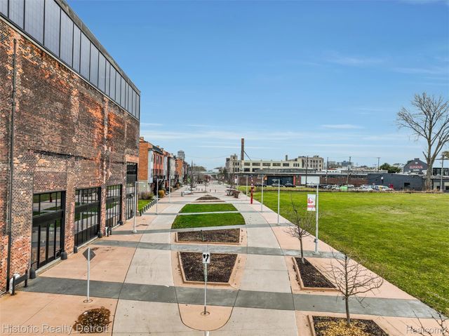 8900 E Jefferson Avenue 625, Detroit, MI 48214