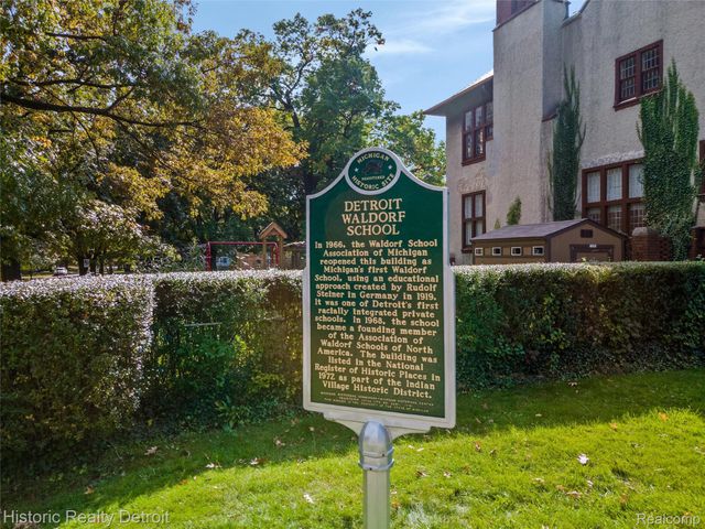 8900 E Jefferson Avenue 625, Detroit, MI 48214