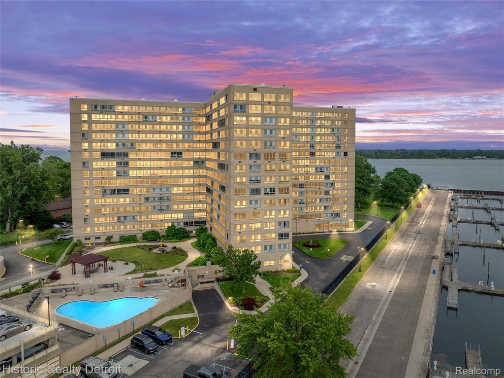 8900 E Jefferson Avenue 625, Detroit, MI 48214