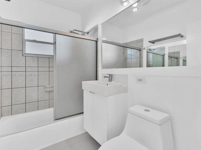 1647 NE 146th Street 0, Miami, FL 33181