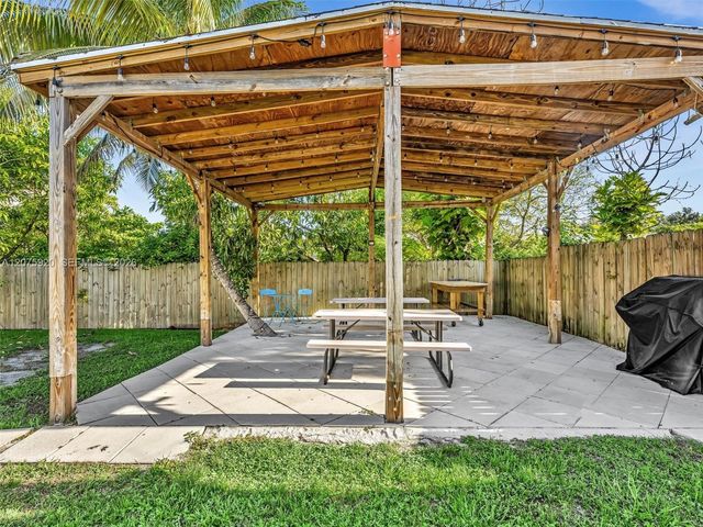 1647 NE 146th Street 0, Miami, FL 33181