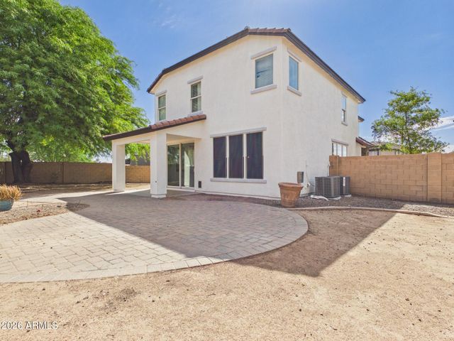 18298 W SMOKEY Drive, Surprise, AZ 85388