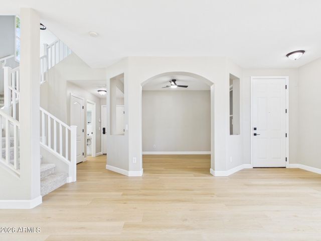 18298 W SMOKEY Drive, Surprise, AZ 85388